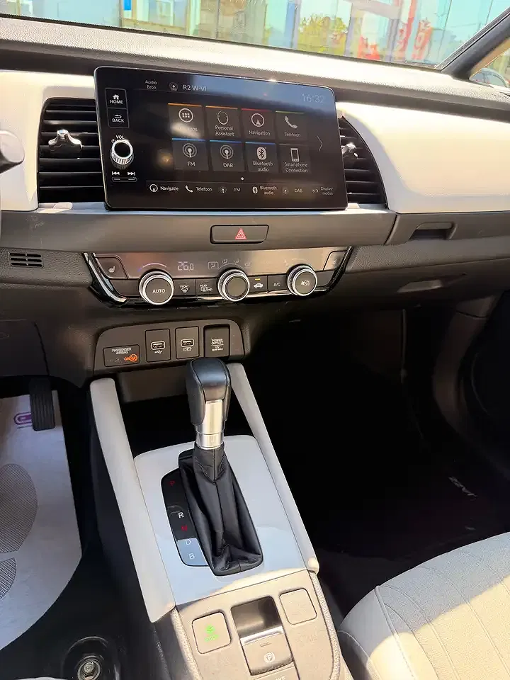 Honda Jazz 1.5 e:HEV i-MMD Executive - Thumbnail 8
