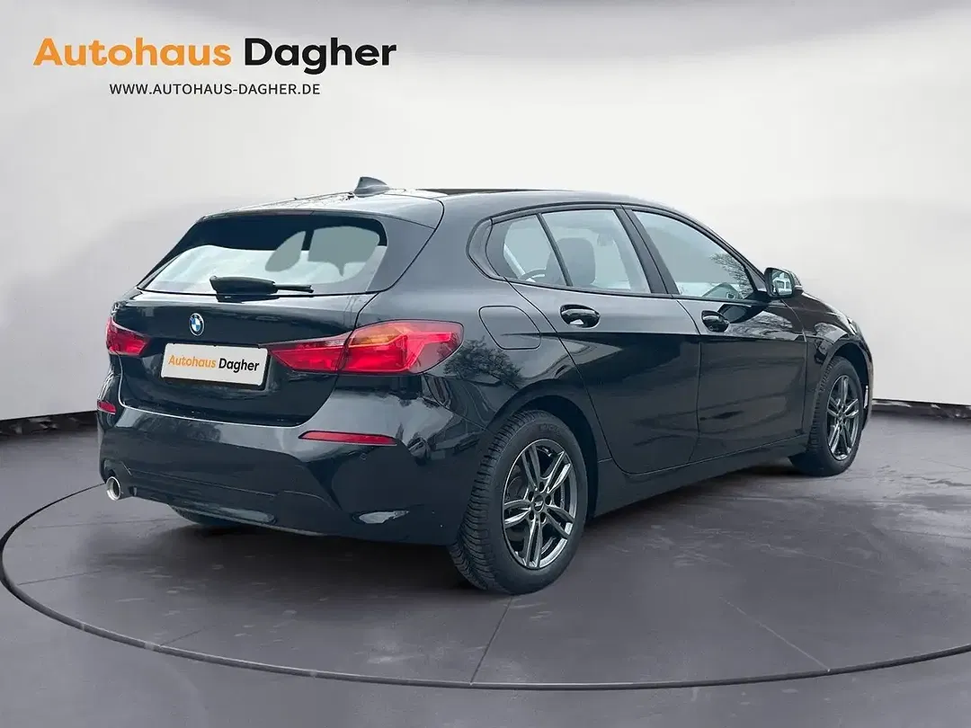 BMW 116 - Thumbnail 3