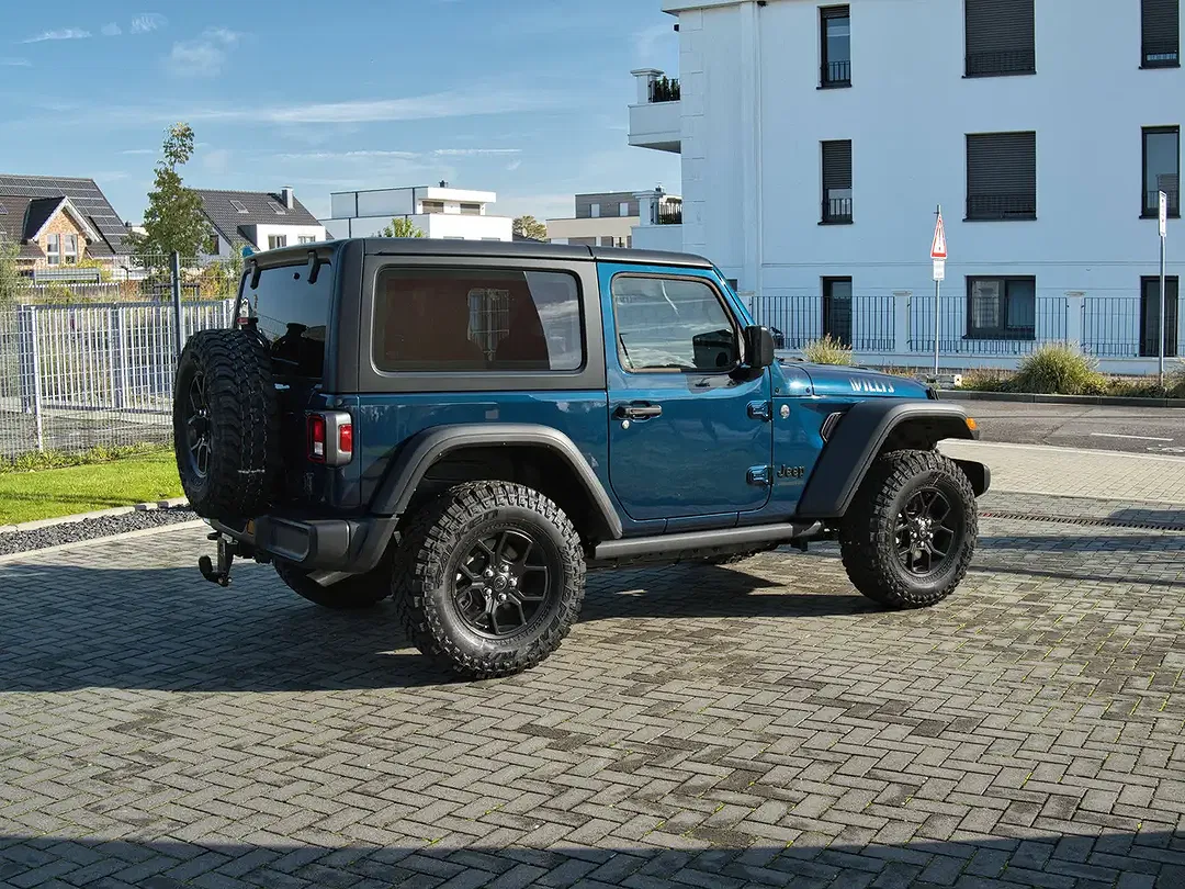 Jeep Wrangler Willys - Thumbnail 10