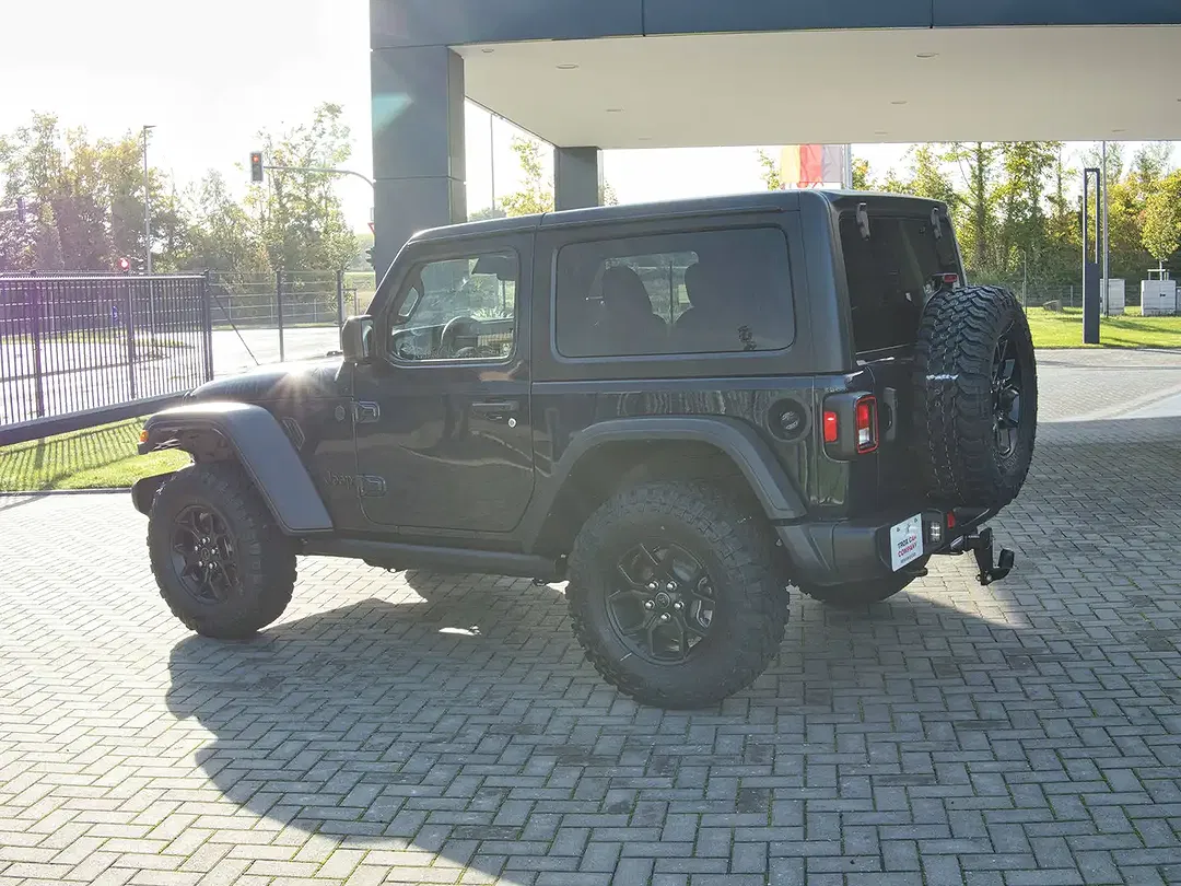 Jeep Wrangler Willys - Thumbnail 5