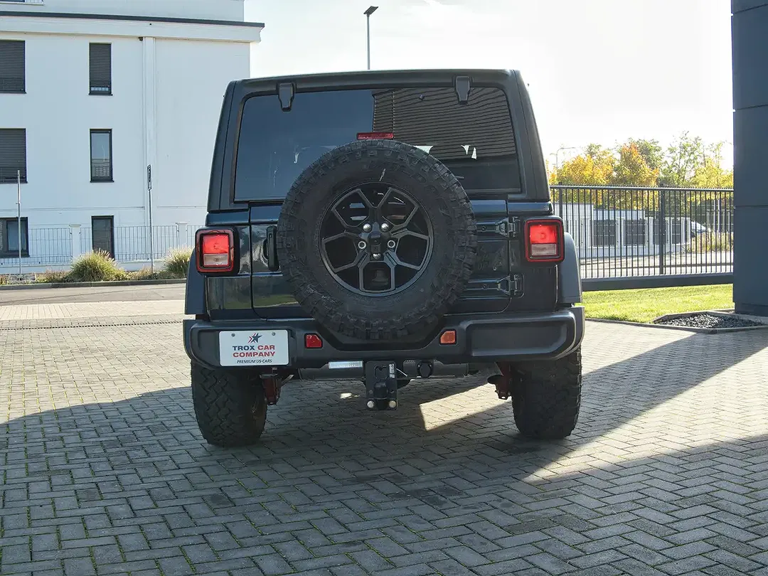 Jeep Wrangler Willys - Thumbnail 6