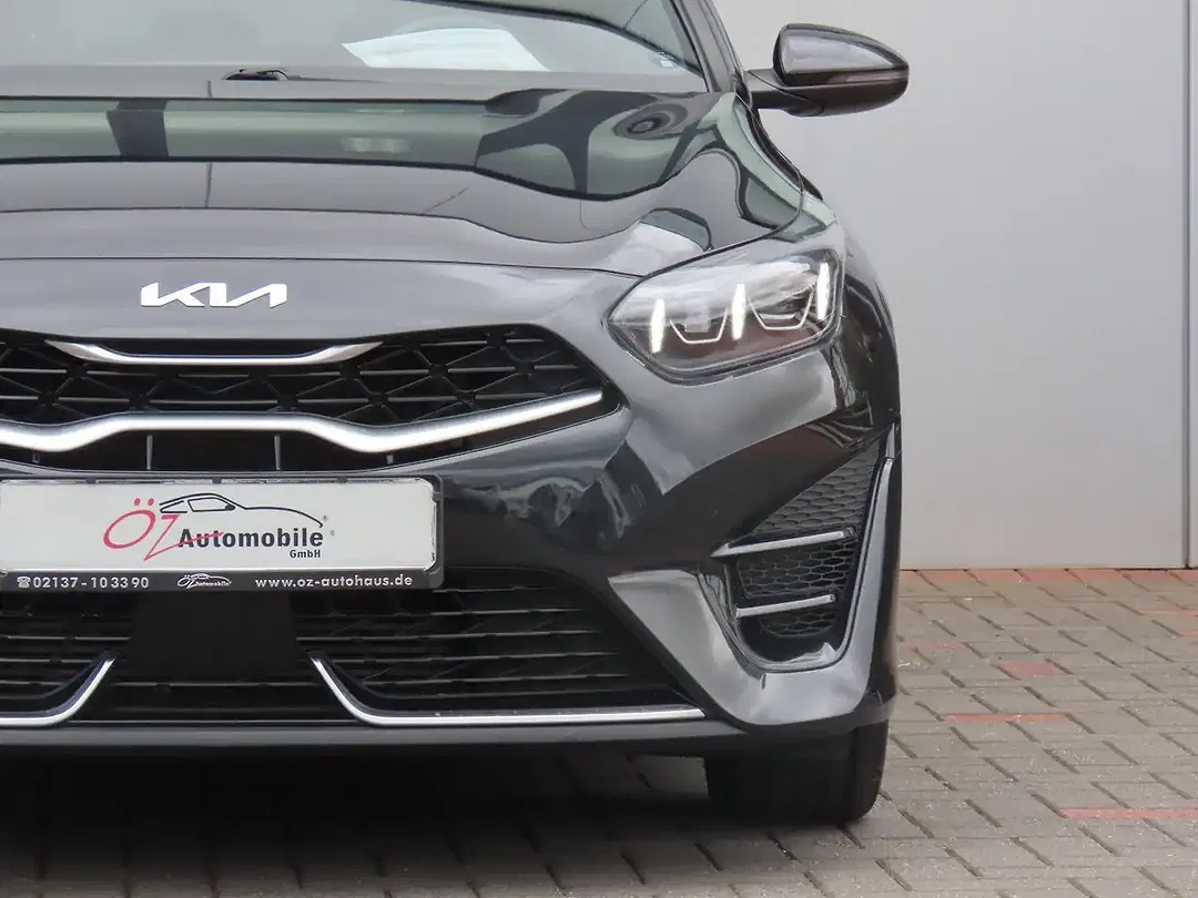 Kia Ceed SW / cee'd SW GT-Line - Thumbnail 4
