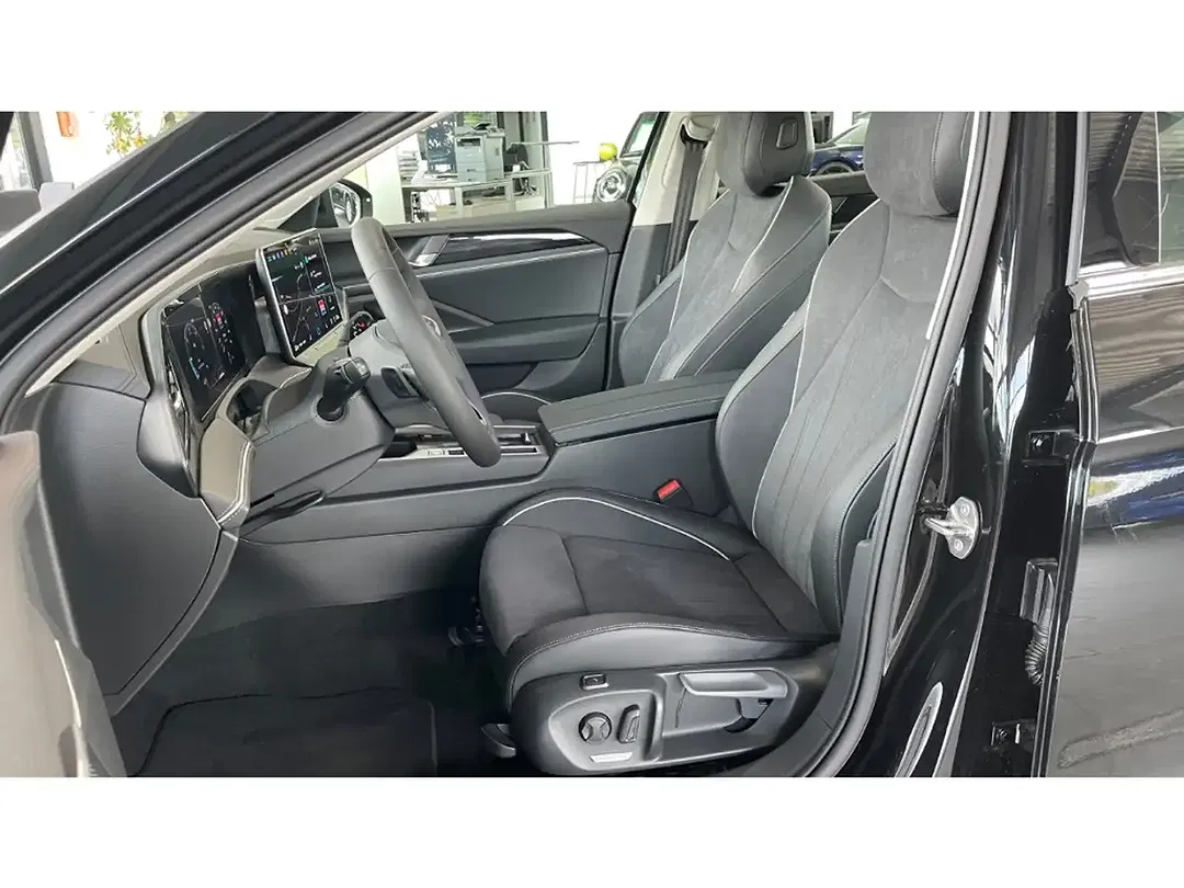 Volkswagen Passat 2.0 Business - Thumbnail 11