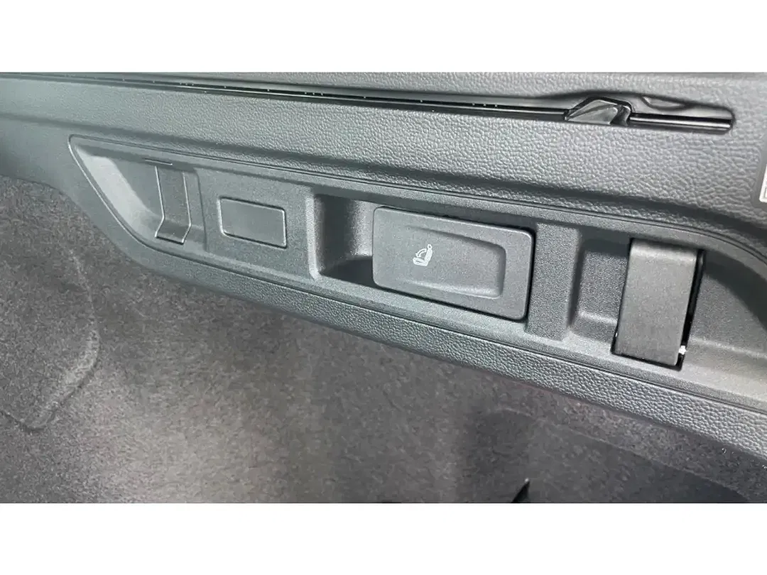 Volkswagen Passat 2.0 Business - Thumbnail 9