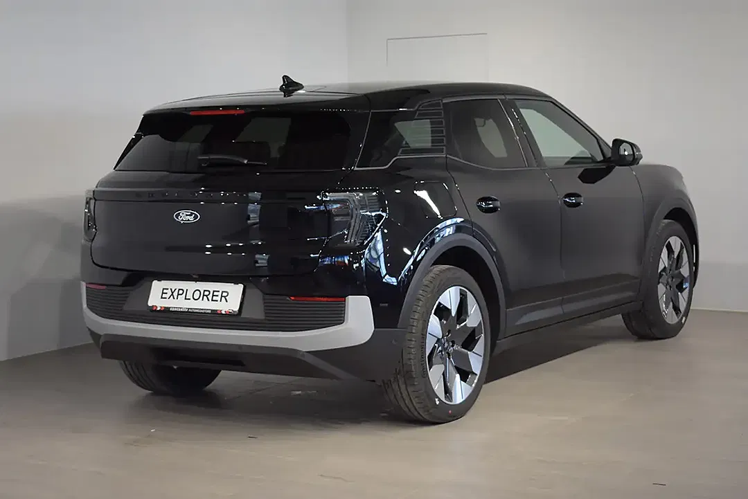 Ford Explorer Select - Thumbnail 6