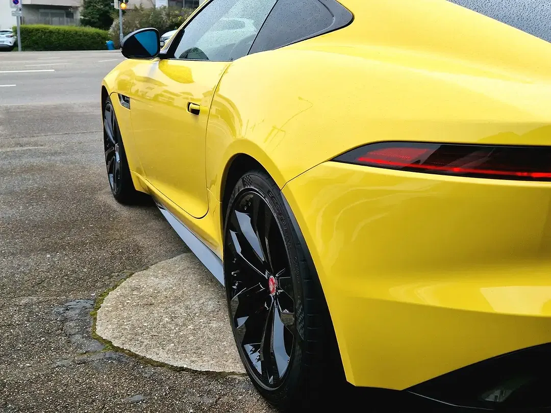 Jaguar F-Type 4x4 Coupe R-Dynamic Limited Edition - Thumbnail 10