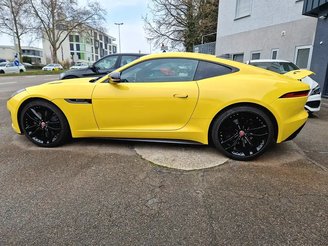 Jaguar F-Type 4x4 Coupe R-Dynamic Limited Edition - Thumbnail 11