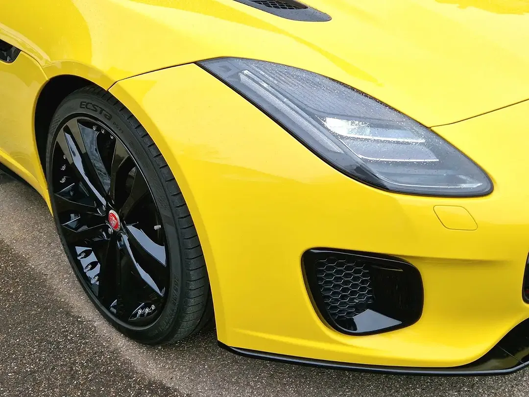 Jaguar F-Type 4x4 Coupe R-Dynamic Limited Edition - Thumbnail 12