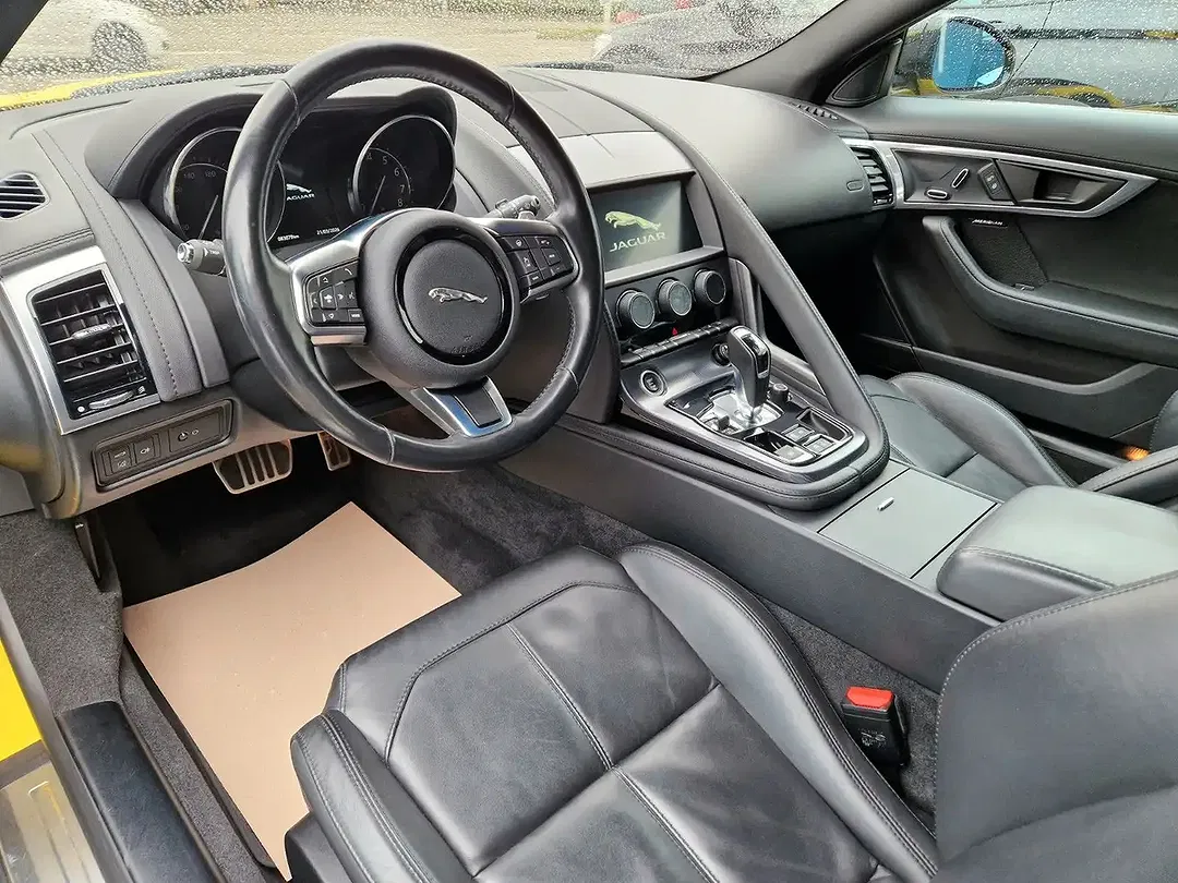 Jaguar F-Type 4x4 Coupe R-Dynamic Limited Edition - Thumbnail 28