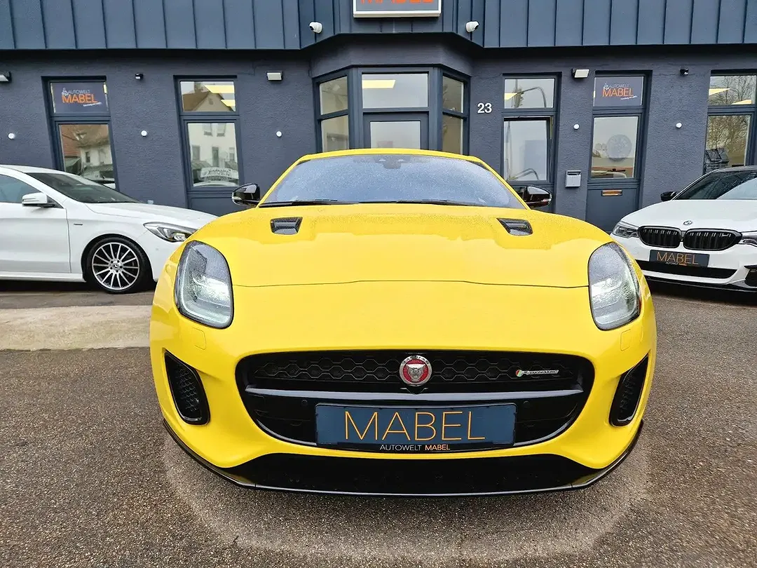 Jaguar F-Type 4x4 Coupe R-Dynamic Limited Edition - Thumbnail 3