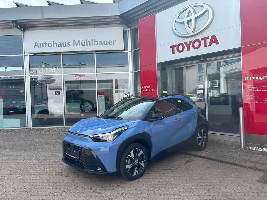 Toyota Aygo Hybrid Teamplayer - Thumbnail 11
