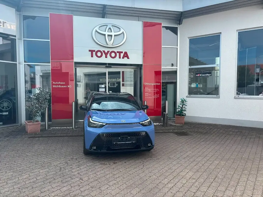 Toyota Aygo Hybrid Teamplayer - foto 2