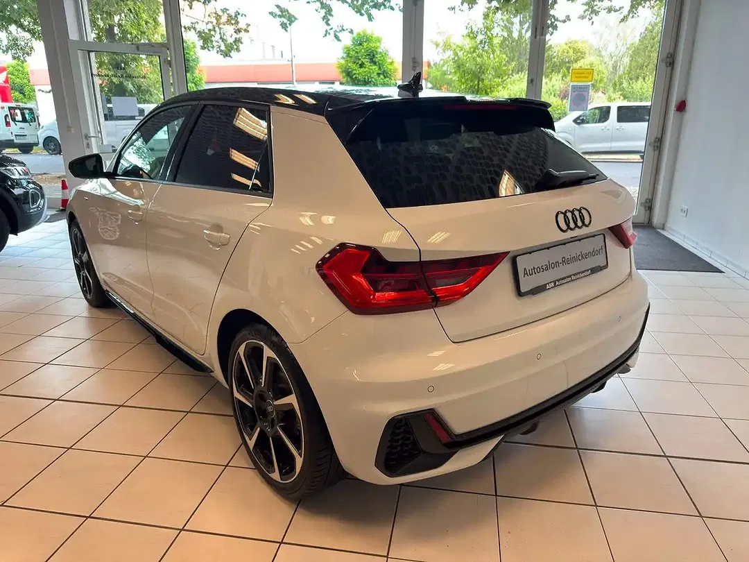 Audi A1 30 TFSI Sportback S line - foto 2