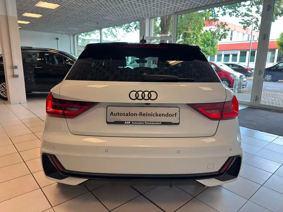 Audi A1 30 TFSI Sportback S line - Thumbnail 8