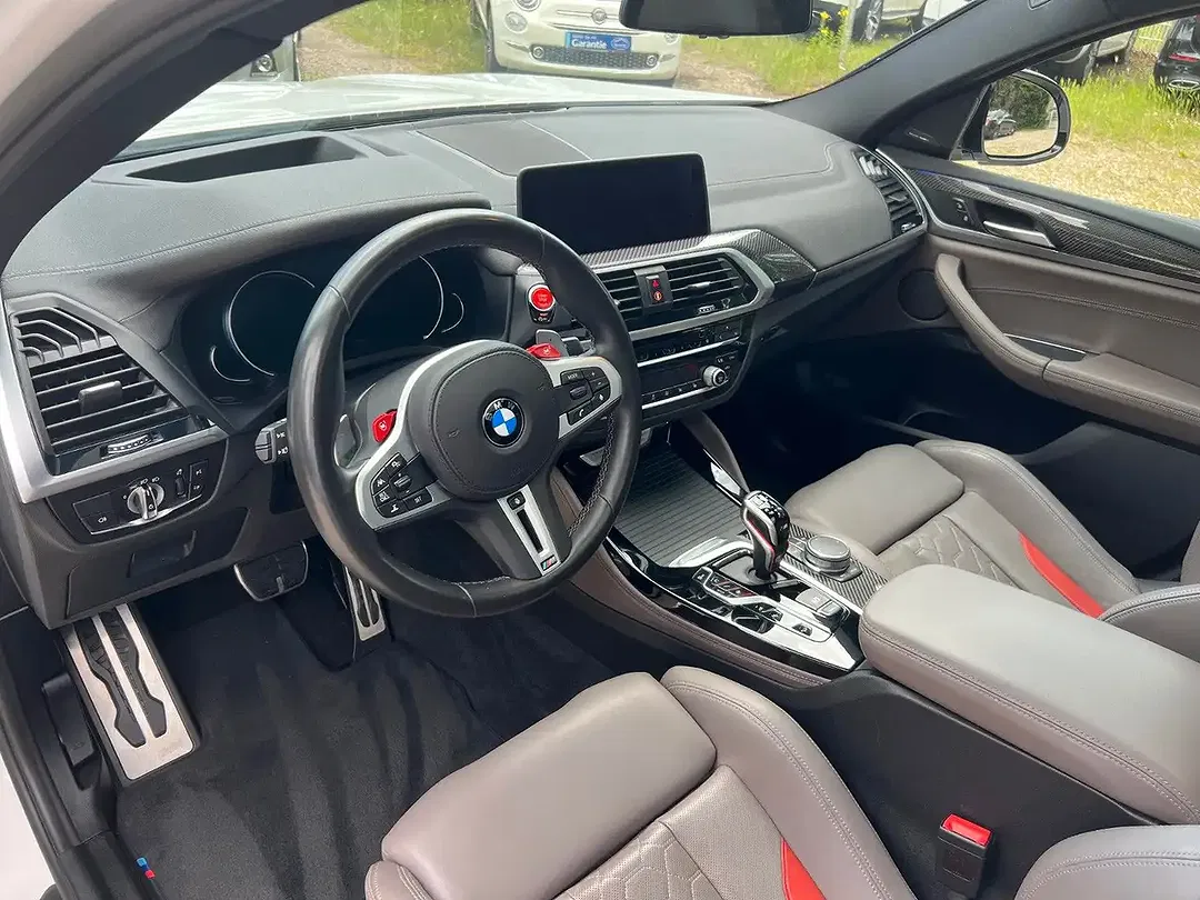 BMW X4 M - Thumbnail 5