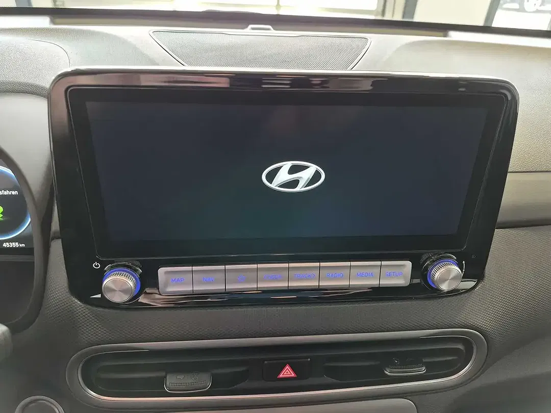 Hyundai KONA - Thumbnail 11