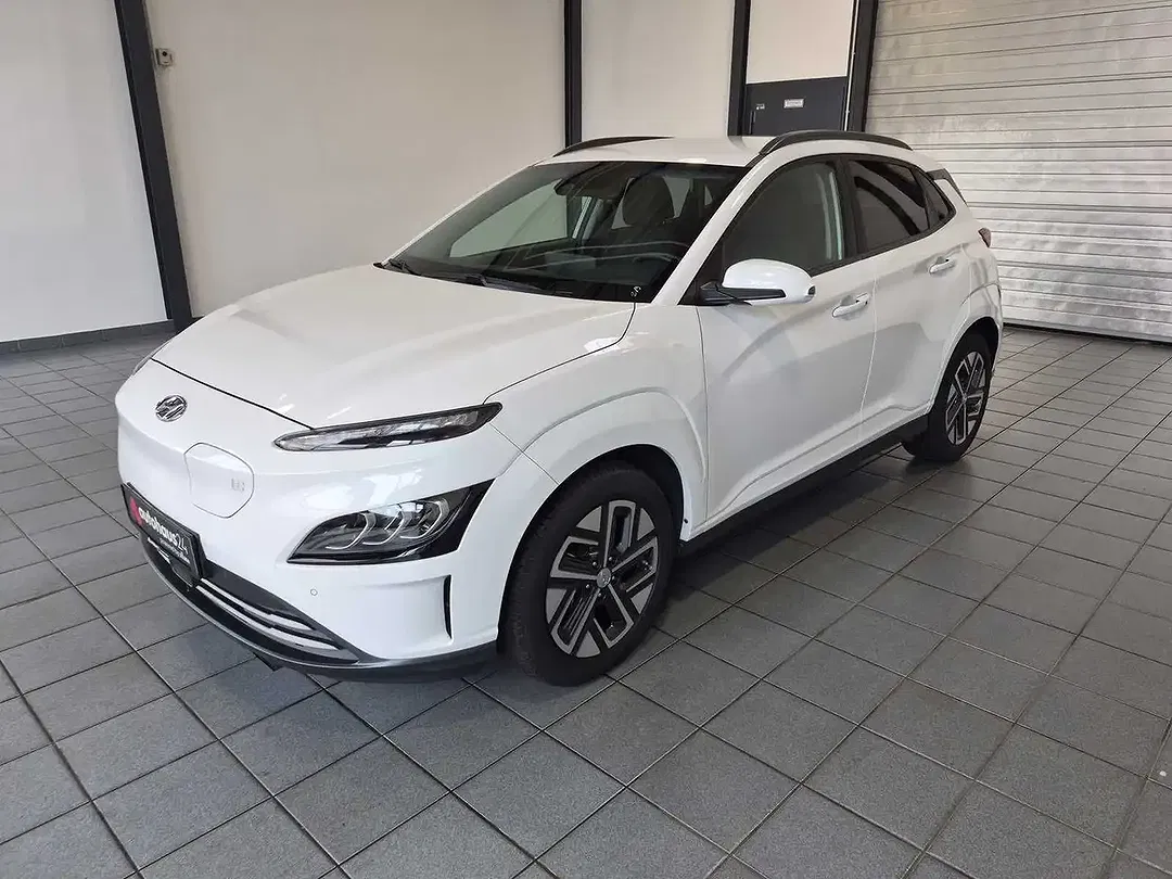 Hyundai KONA - Thumbnail 3