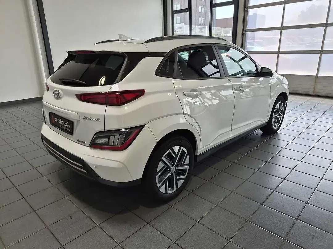 Hyundai KONA - Thumbnail 5