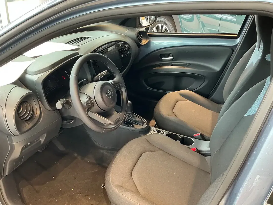 Toyota Aygo 1.5 Active - Thumbnail 12