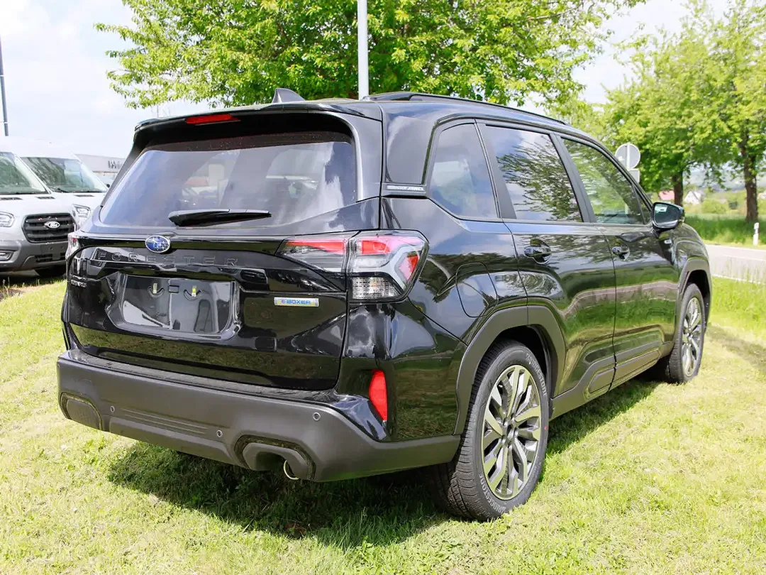 Subaru Forester 100kW 2.0 AWD Platinum - Thumbnail 4