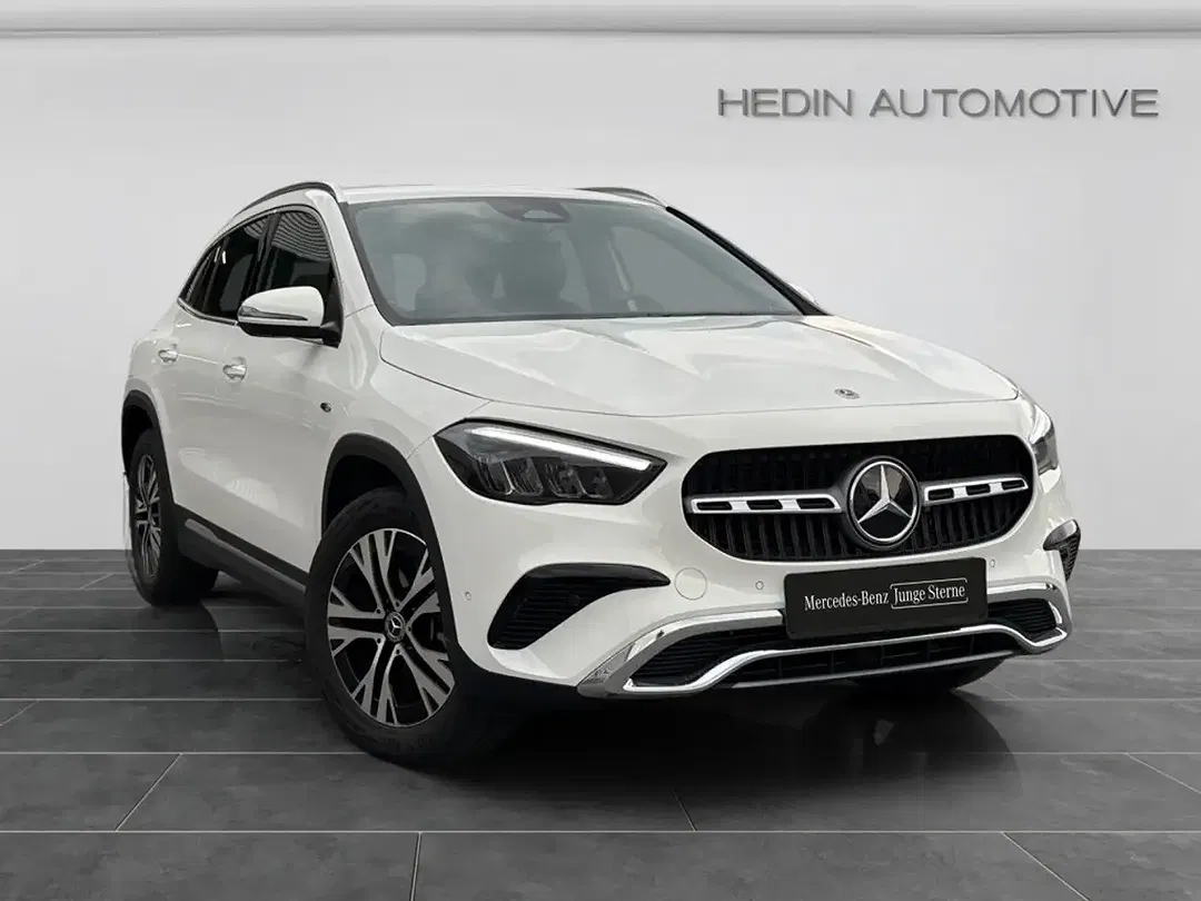 Mercedes-Benz GLA 250 - Thumbnail 5