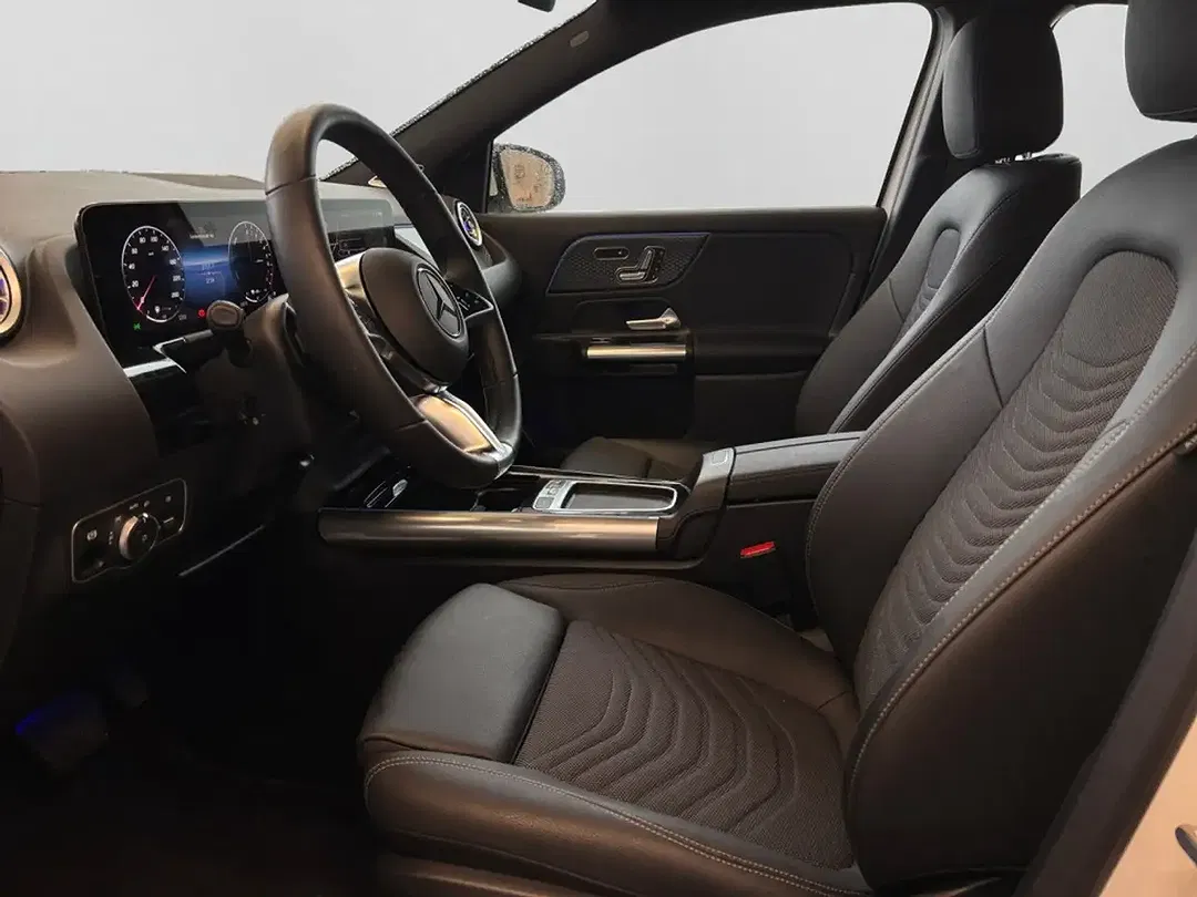 Mercedes-Benz GLA 250 - Thumbnail 6