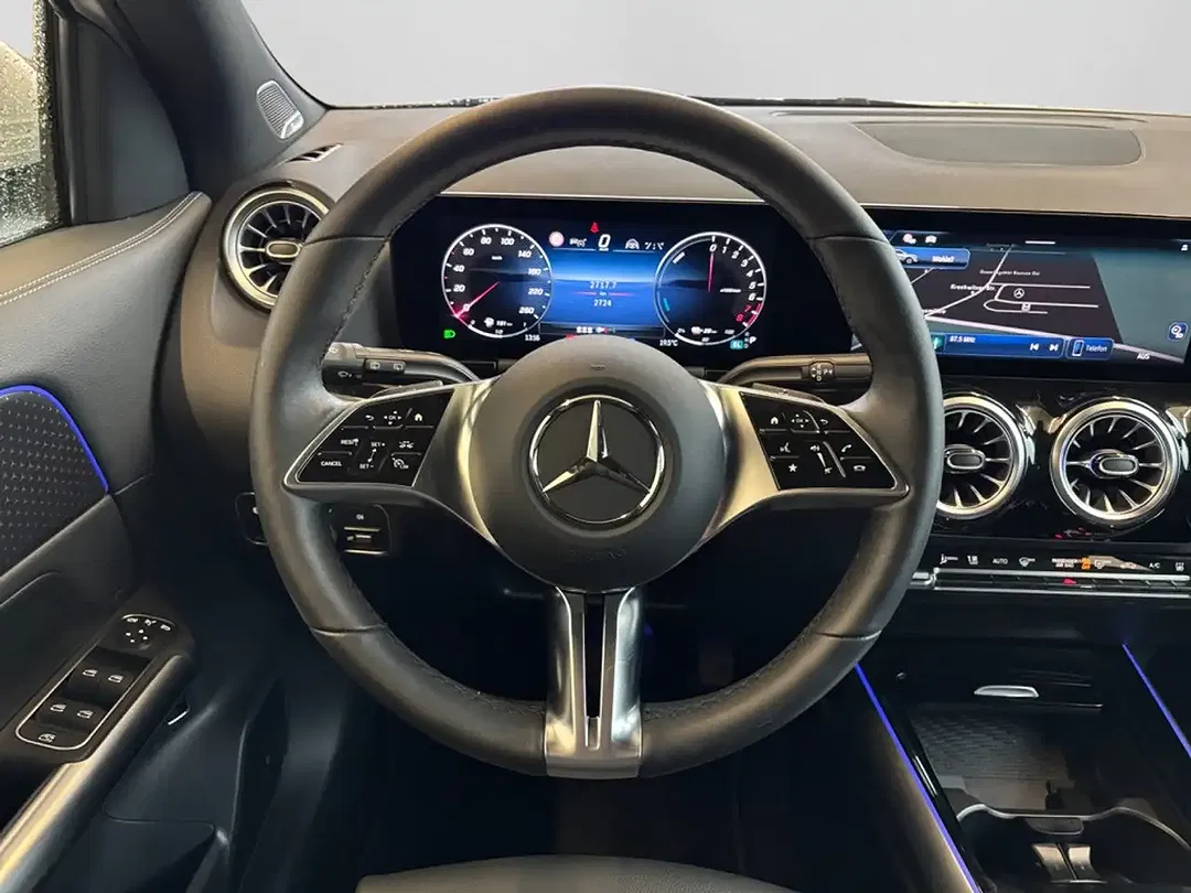 Mercedes-Benz GLA 250 - Thumbnail 9