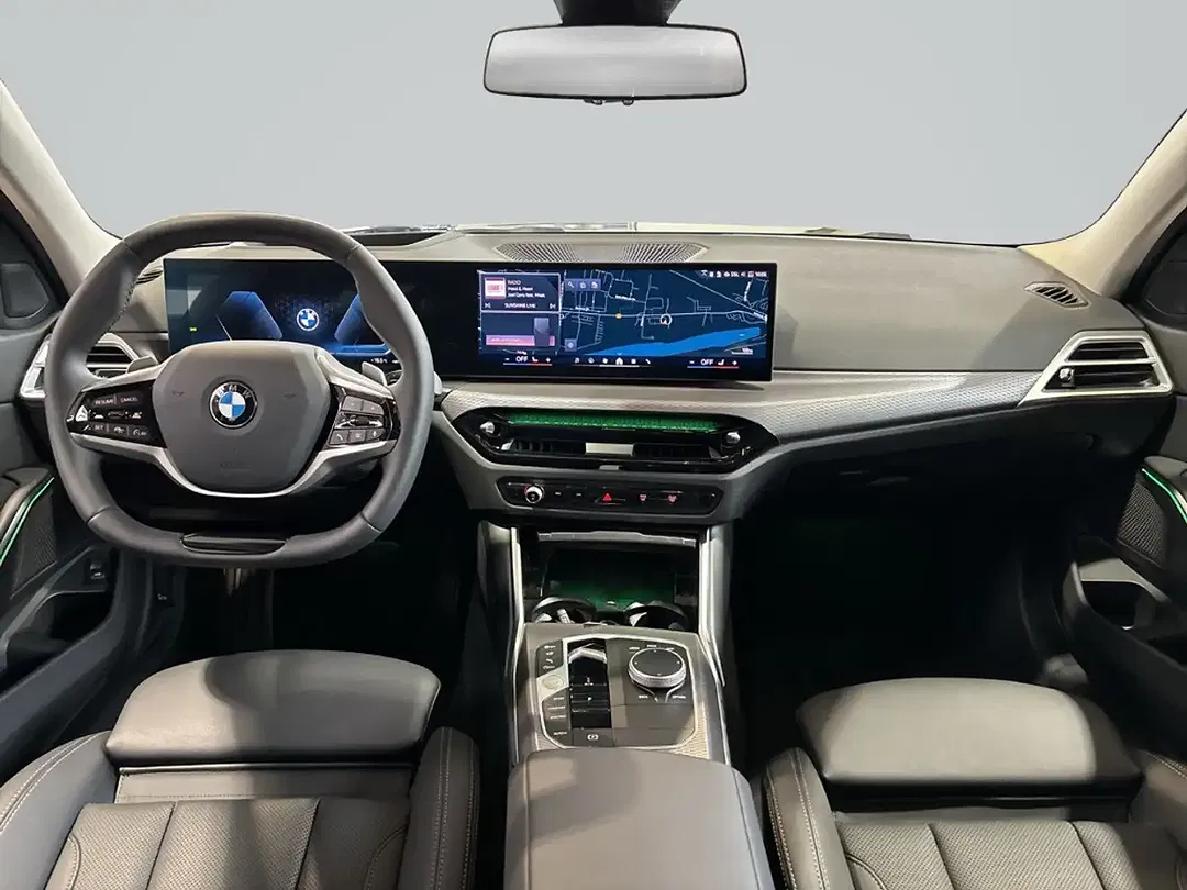 BMW 318 Touring - Thumbnail 15