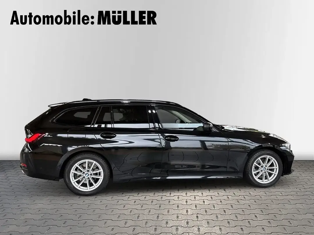 BMW 318 Touring - Thumbnail 4