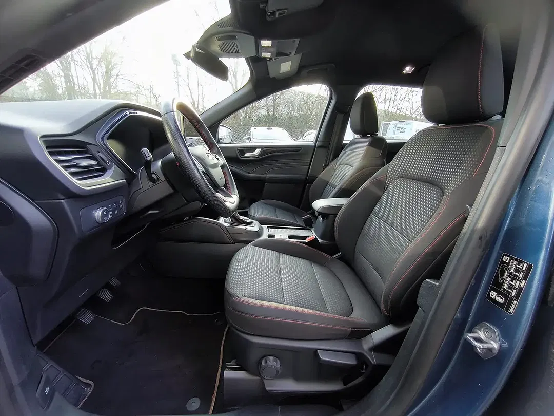 Ford Kuga 1.5 EcoBoost ST-Line - Thumbnail 9