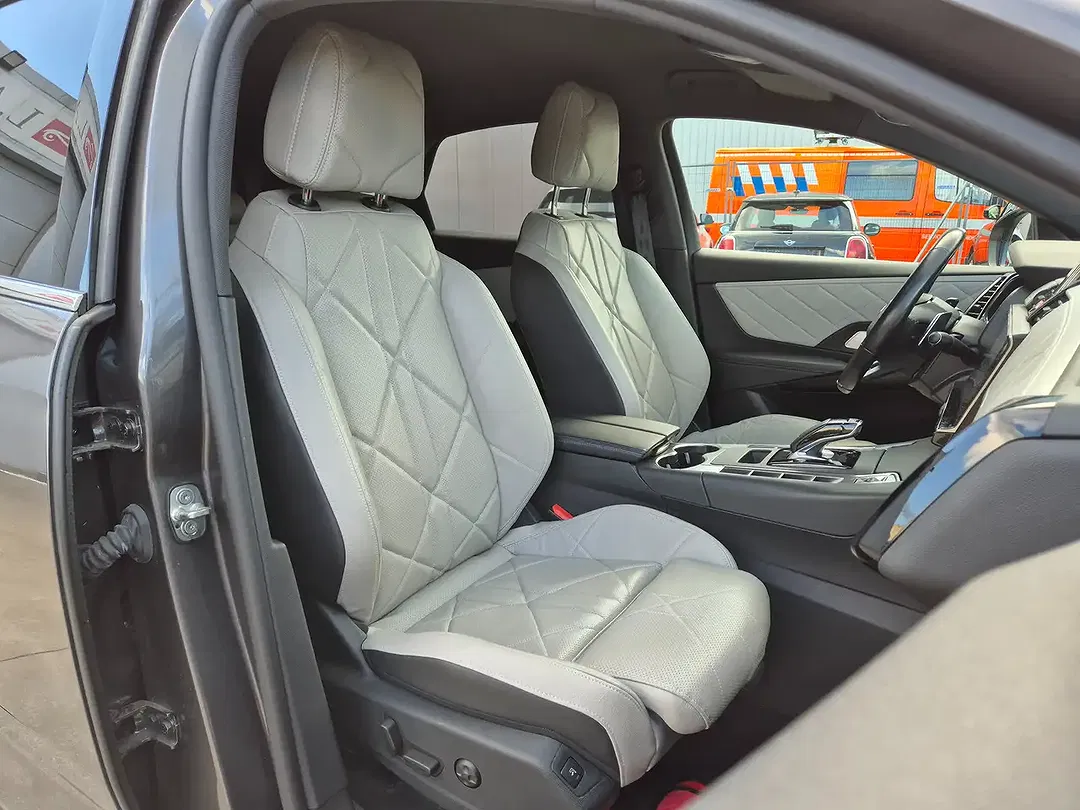 DS Automobiles DS 7 Crossback - Thumbnail 13