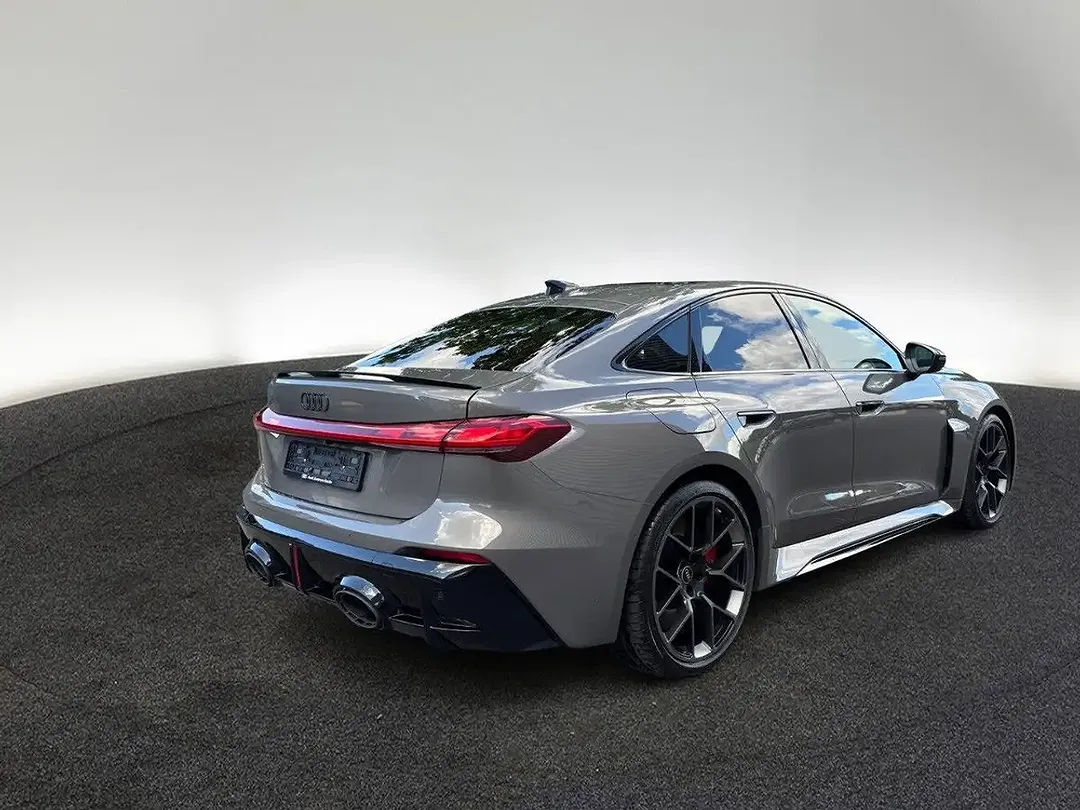 Audi RS5 tiptronic - Thumbnail 4