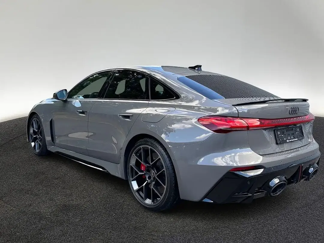 Audi RS5 tiptronic - Thumbnail 6