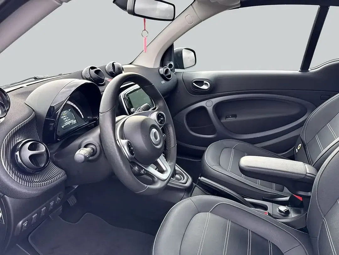 smart forTwo - Thumbnail 9