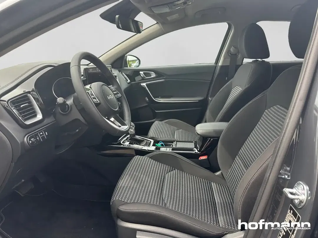 Kia Ceed / cee'd Ultimate Edition - Thumbnail 10