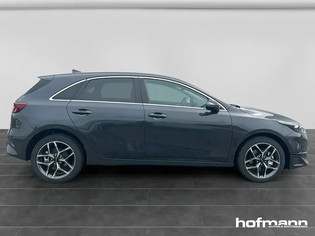 Kia Ceed / cee'd Ultimate Edition - Thumbnail 6