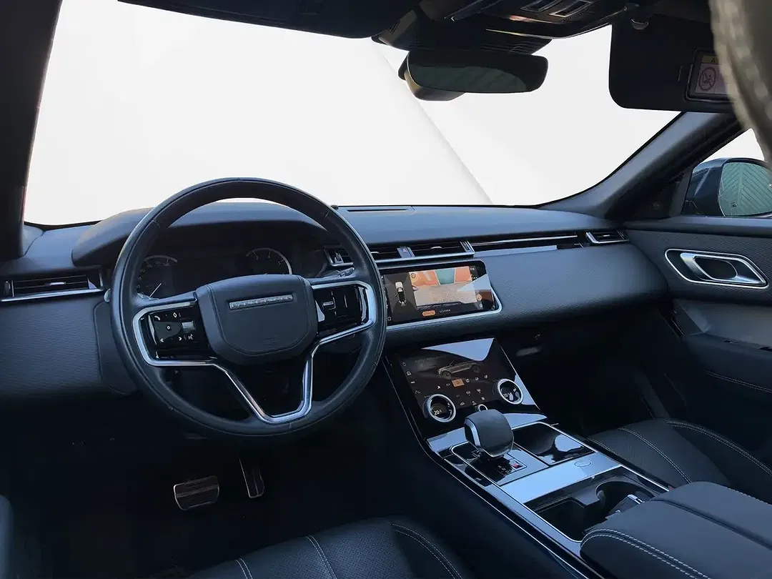Land Rover Range Rover Velar R-Dynamic SE - Thumbnail 12