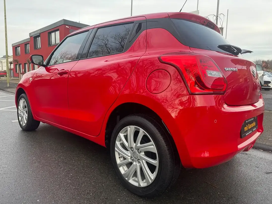 Suzuki Swift Hybrid AllGrip - Thumbnail 6