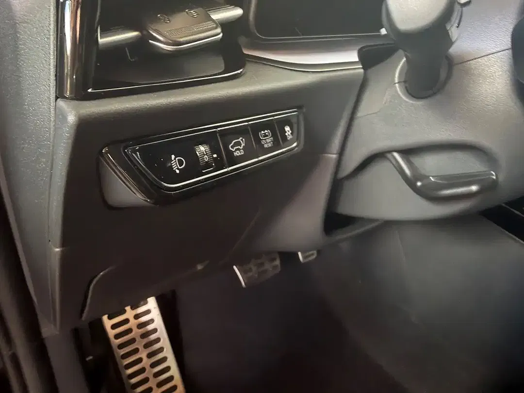 Kia Niro 1.6 Hybrid - Thumbnail 14
