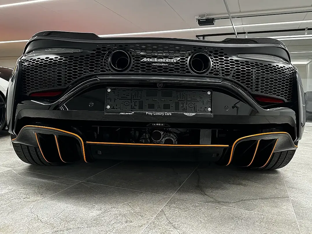 McLaren Artura Spider - Thumbnail 11