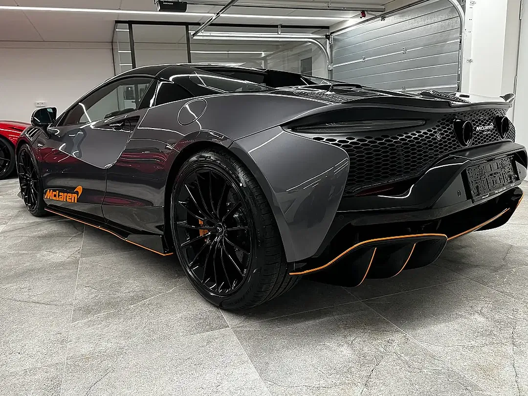 McLaren Artura Spider - Thumbnail 12