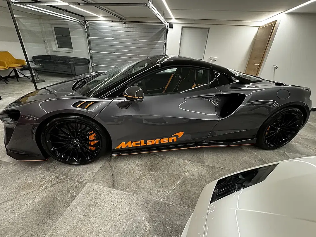 McLaren Artura Spider - Thumbnail 13