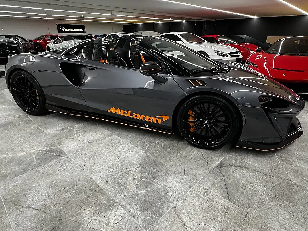 McLaren Artura Spider - foto 2