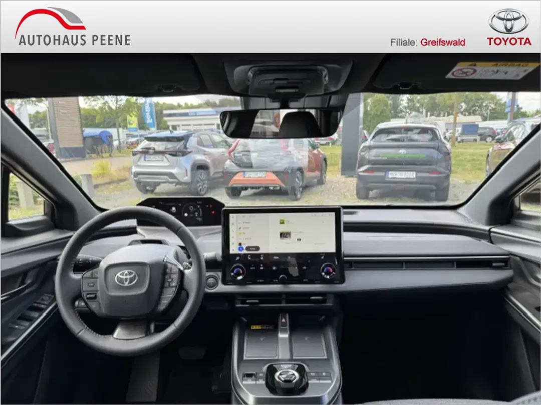 Toyota bZ4X Teamplayer - Thumbnail 9