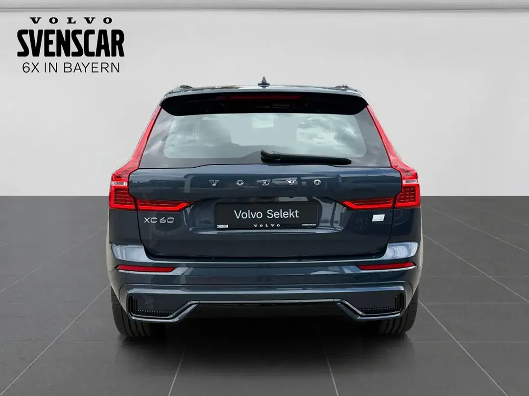 Volvo XC60 T8 AWD Ultimate Dark - Thumbnail 4