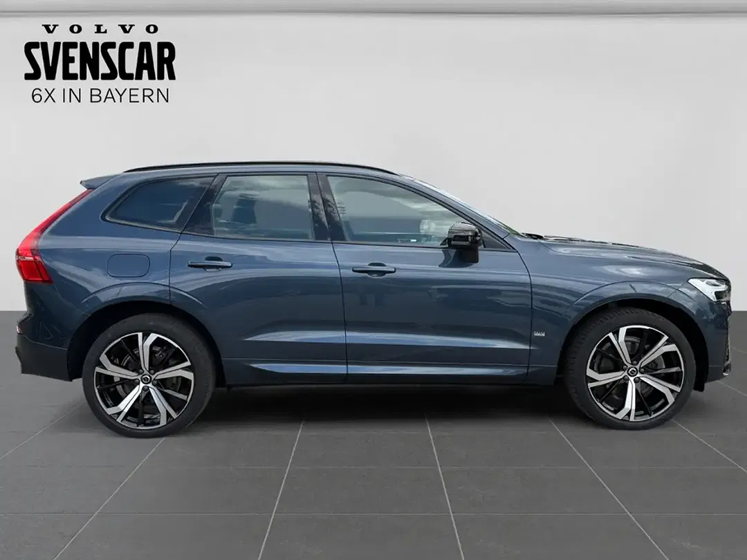 Volvo XC60 T8 AWD Ultimate Dark - Thumbnail 6