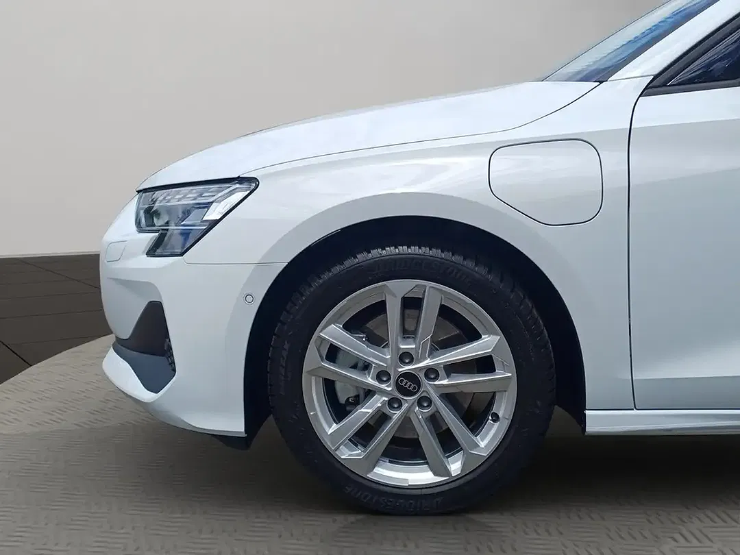 Audi A3 Sportback - Thumbnail 2