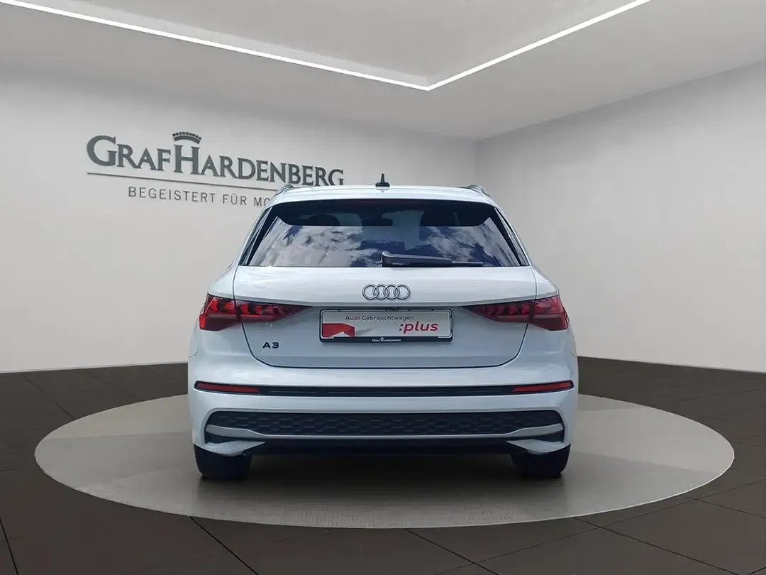 Audi A3 Sportback - Thumbnail 4
