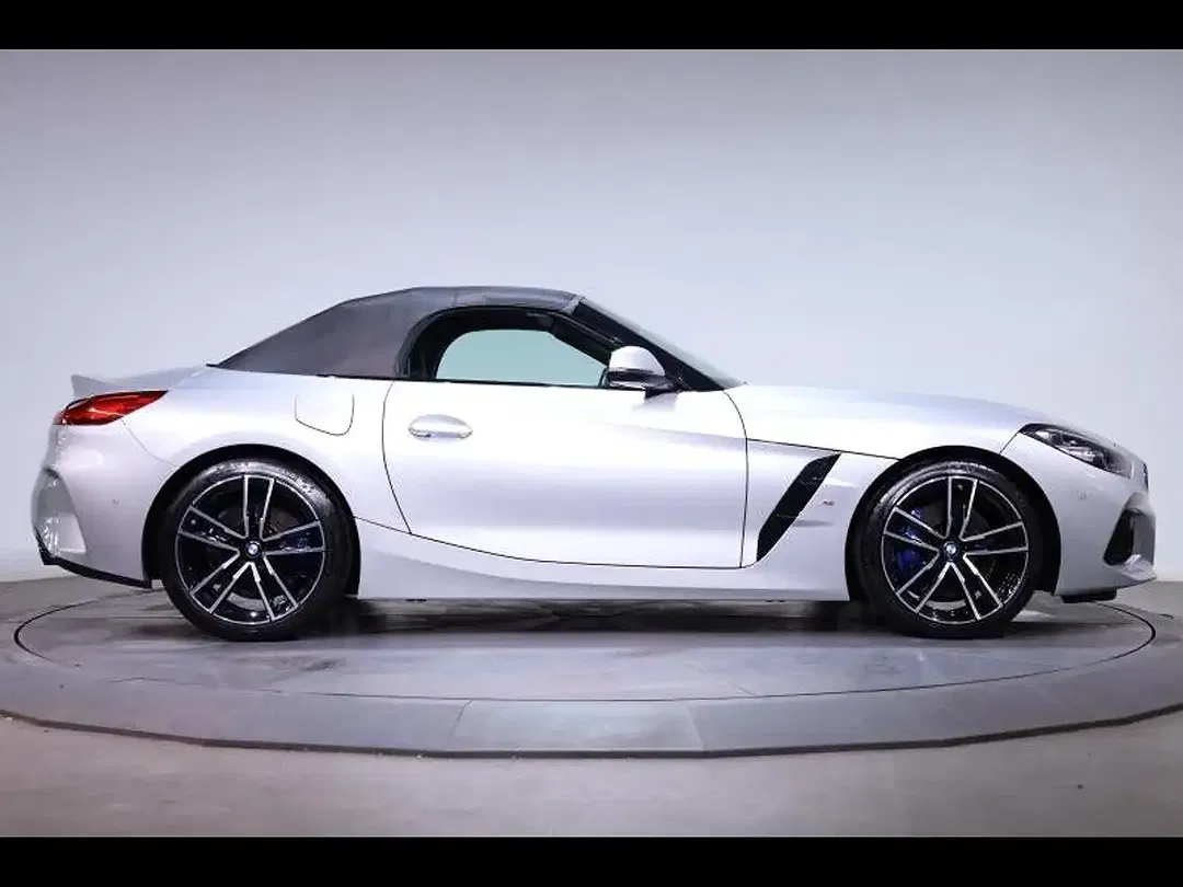 BMW Z4 sDrive M Sport - Thumbnail 9