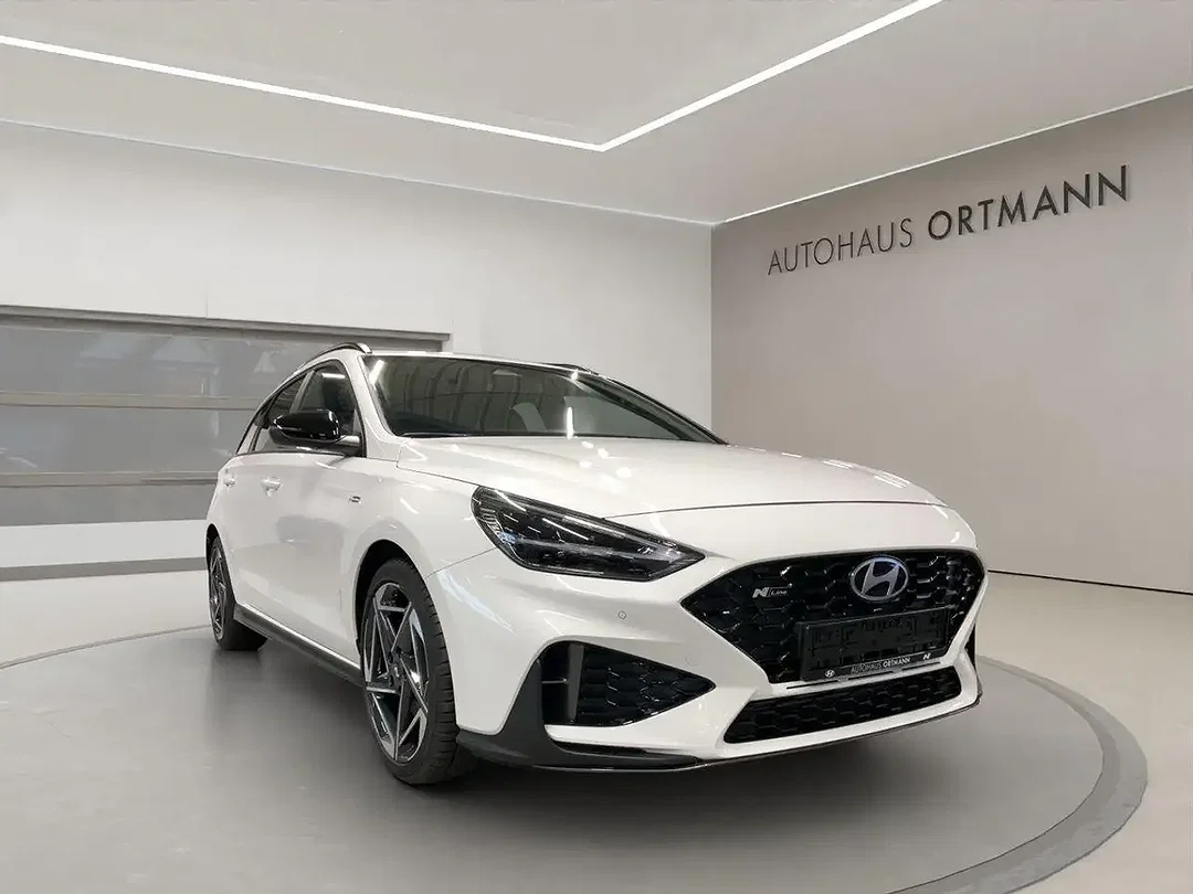 Hyundai i30 1.5 AUT - Afbeelding 1